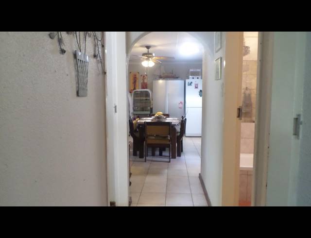 3 BEDROOM HOUSE SOLD IN HESTEAPARK
